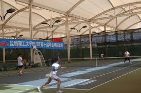 🚨🐂 都灵俱乐部正式报价巴西后卫大卫·里卡多，提出100万欧元租借费外加超过600万欧元的强制买断条款。 目前正与博塔弗戈俱乐部进行谈判。 来源：转会专家罗马诺