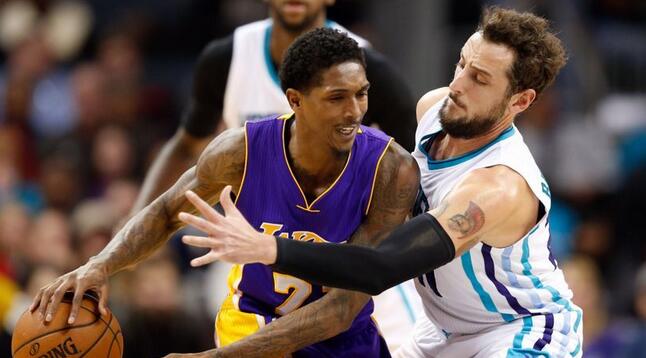 甚至在比分 甚至在比分