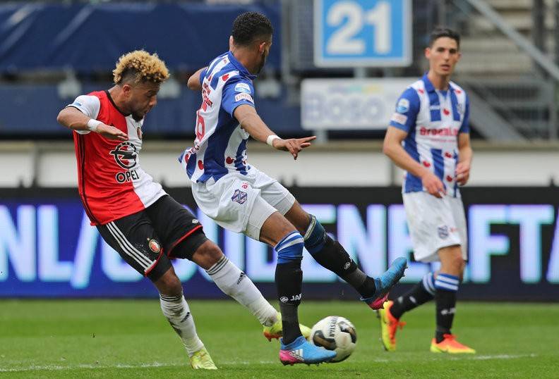 场比赛中 场比赛中