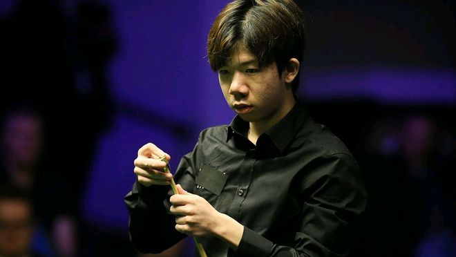 2的比分落 2的比分落